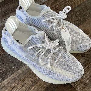 Adidas Women's Sneakers - White and Gray